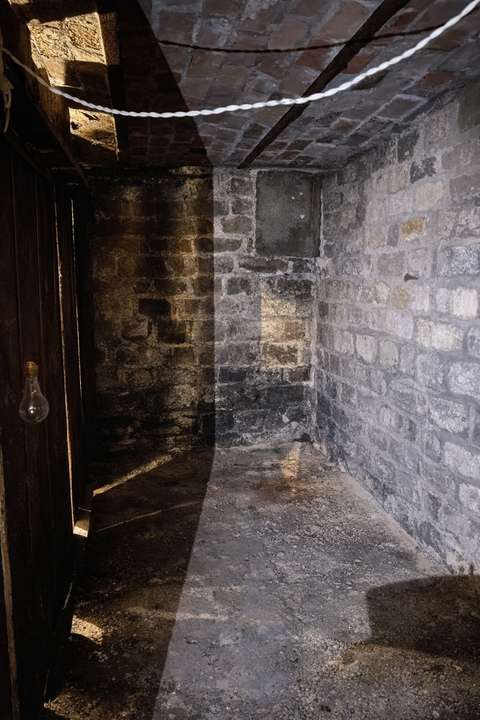Cave quartier Ternes