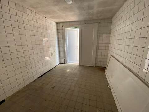 Pièce de stockage sécurisée 9,27m2 dans résidence privée