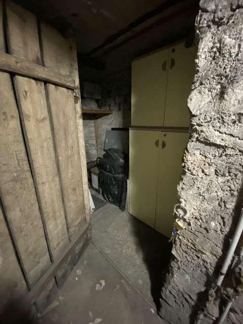 Cave rue Beaugrenelle de 2m² soit 5m3