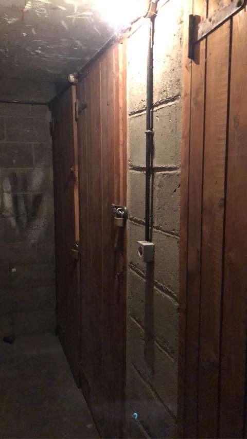 Cave saine et sécurisée dans résidence privée