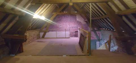Grenier 1 et 70m²