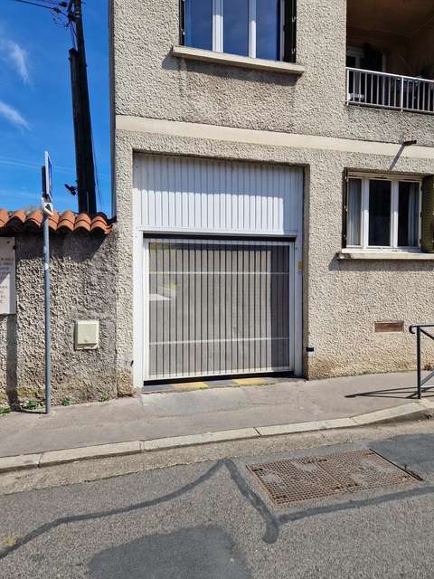 Garage BOX en sous sol dans une copriopriété