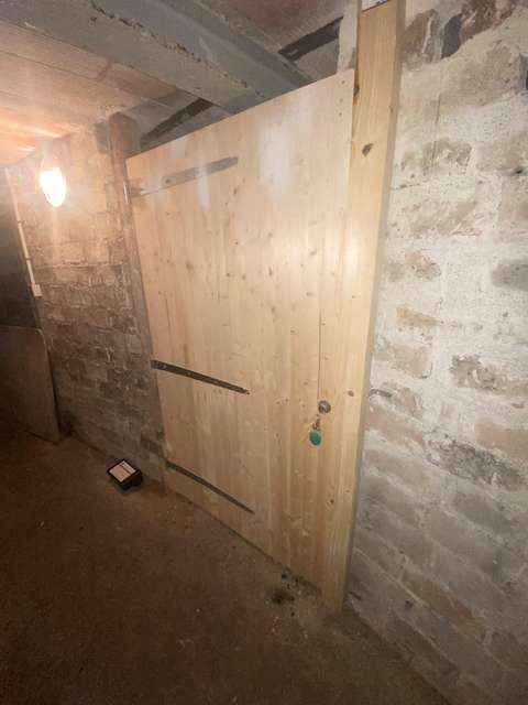 Cave - 3m² secteur Montmartre / Place de