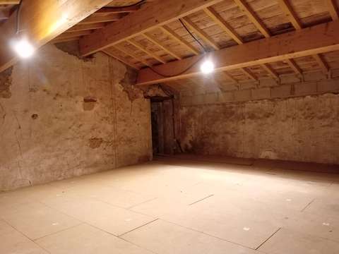 Grenier 40 m²