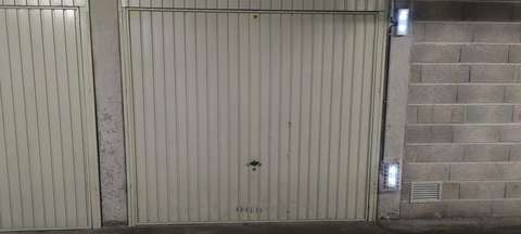 Garage de 13 m² pour stationnement