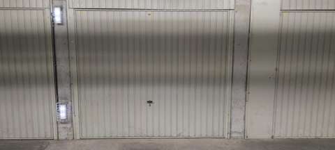 Garage de 13 m² pour stationnement