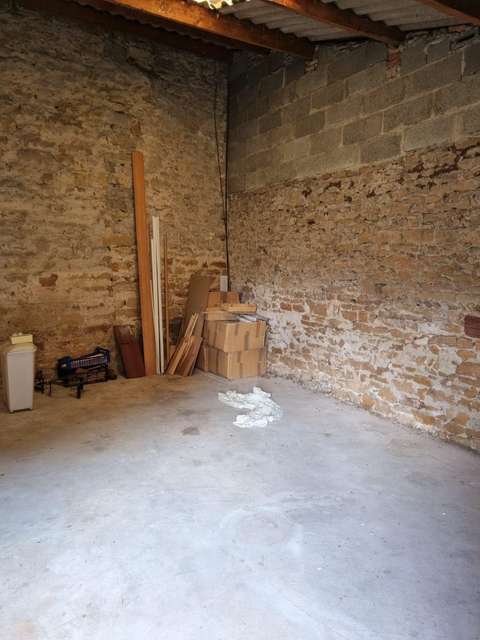 Loue garage fermé