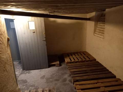 Cave sécurisée