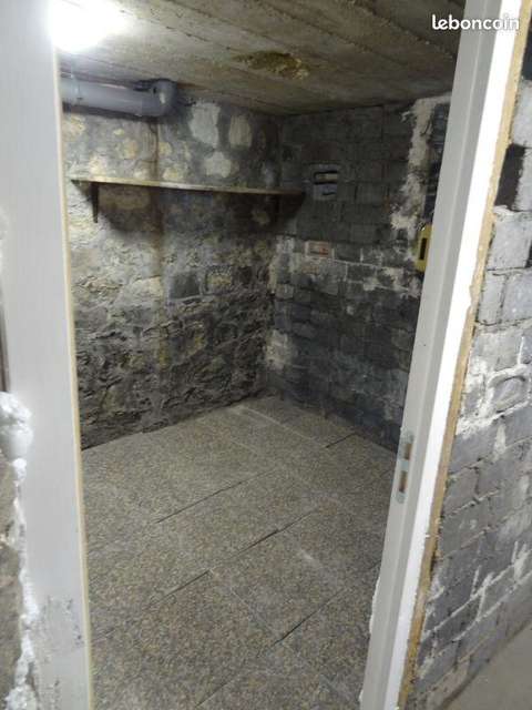 CAVES DE STOCKAGE SECURISE 10M3