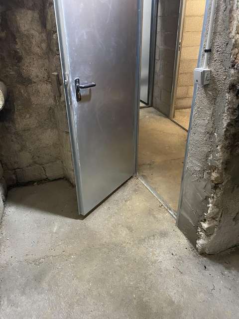 Cave 5.87 m² - Lot N°14 | Rue