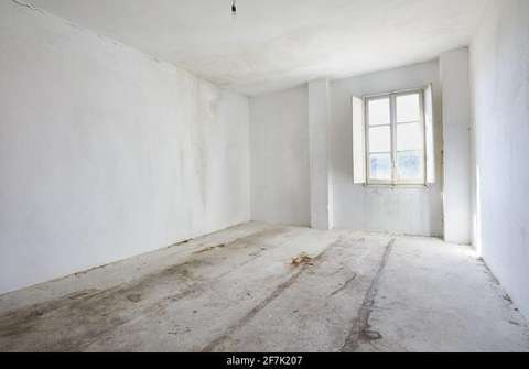Pièce entière d'un bâtiment à louer