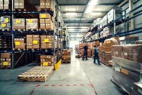 Stockage et garde-meuble dans un entrepôt - 10m²