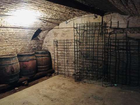 Cave 26 m2 - Fontaine-les-Dijon