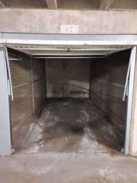 Garage privatif à louer