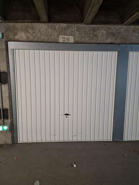 Garage de 12m² à Dourban