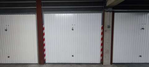 INTRA - Garage à louer