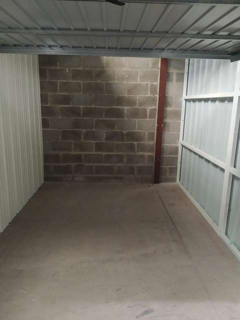 Garage/box de stockage sain et sécurisé - garde