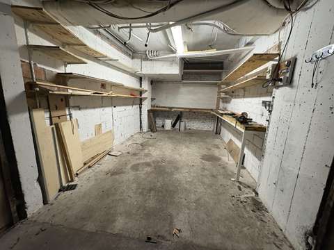 Rue Saint-Blaise - Garage / Box / remise