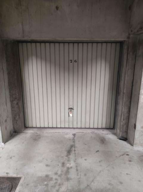 Garage fermé couvert