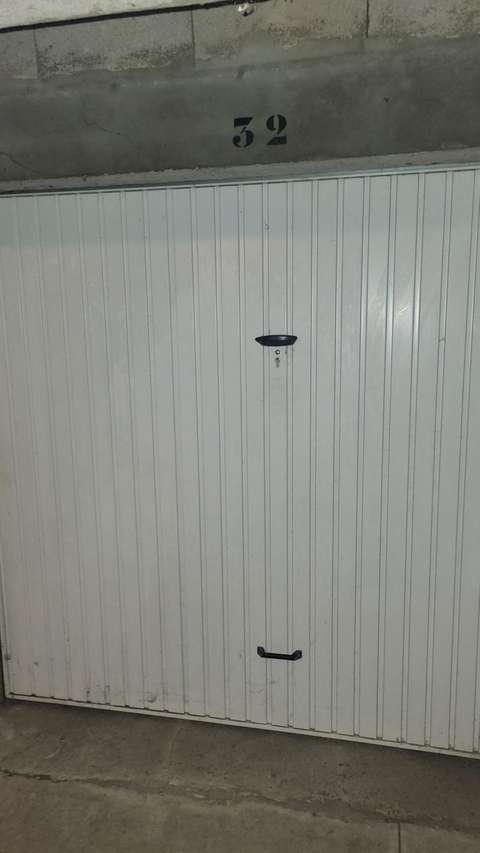 Location garage de 11m² proche Besançon