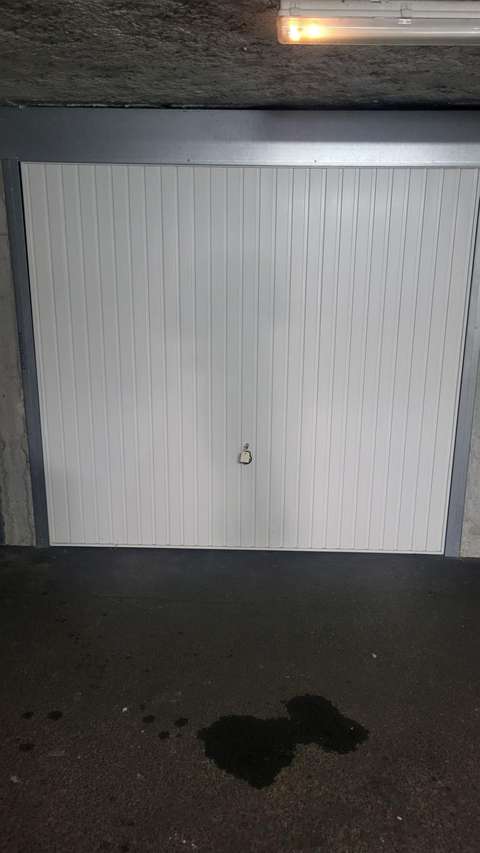 Garage/Box 11m² à Bensançon