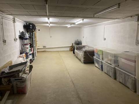 Box de stockage sécurisé belle surface Chilly-mazarin