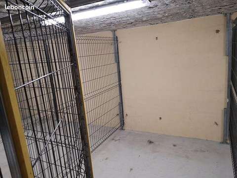 espace de stockage grillagé 3m²