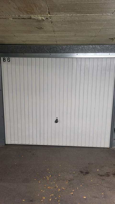 Garage à louer / Cité de la Viotte