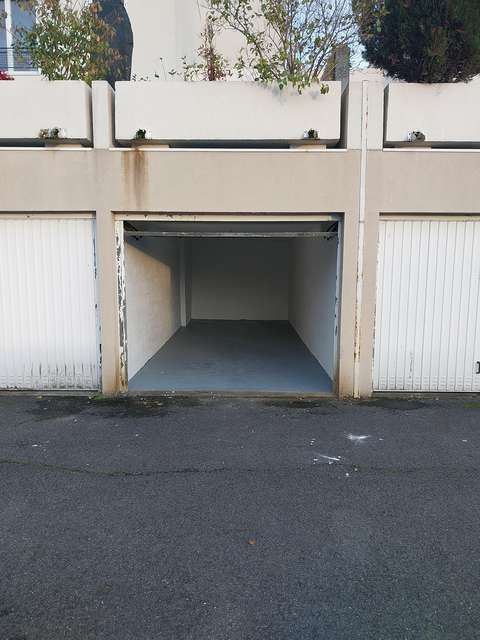 Garage / box - 20 m2