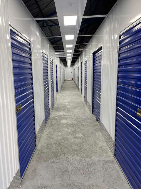 Box de stockage sécurisé de 3 m² (H