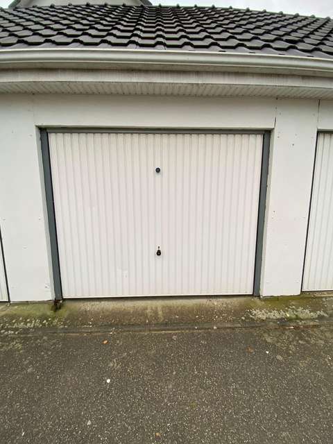 Garage/box stockage ou stationnement