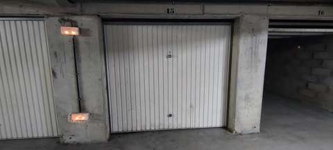 Garage de 12 m² à louer