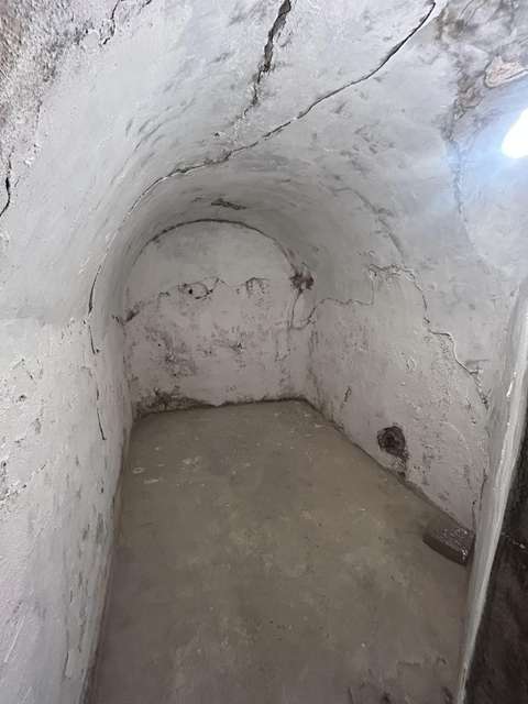 Cave rue Edouard Jacques