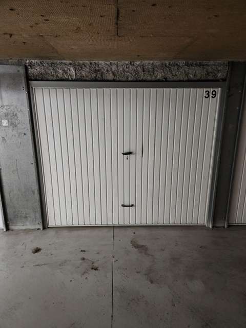 Location garage pour stionnement