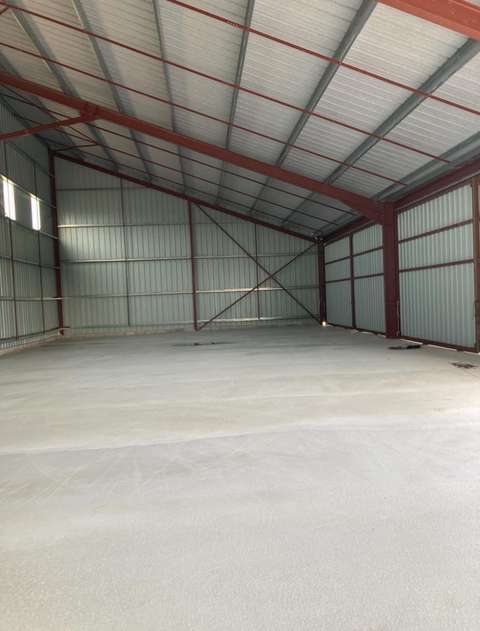 hangar fermé et securisé