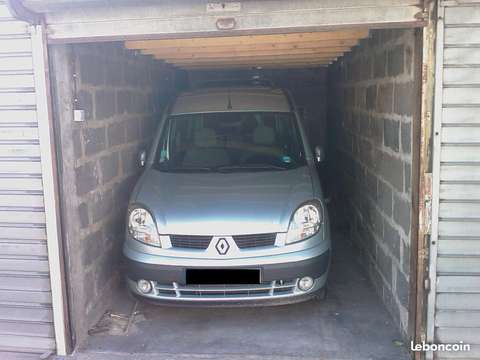 Box de stockage à louer avec mezzanine