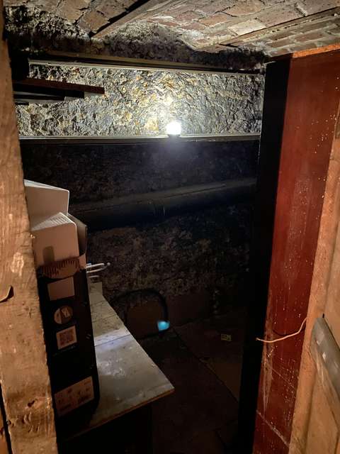Cave à louer dans le 9ème arrondissement