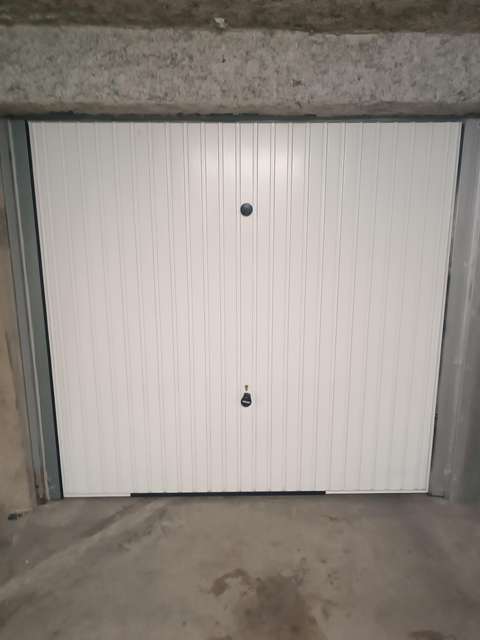 INTRA - Garage box 20m² - Toulouse