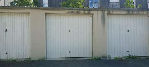 Garage/box de 18m² à louer