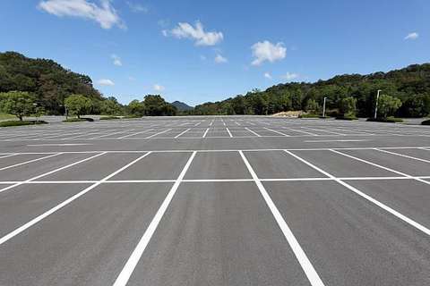 1200 m2 de place de parking