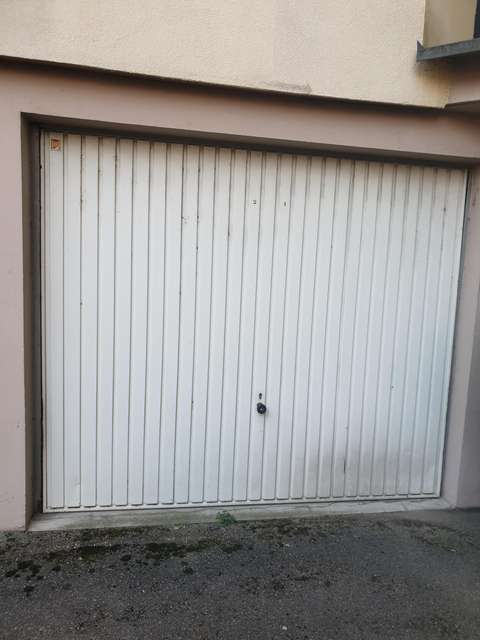 Garage privé 12m² / Wittenheim