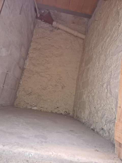 Location Cave 2m² Paris 18ème Simplon