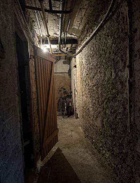 Cave de stockage sécurisée