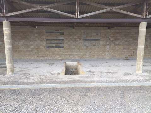 Emplacement pour stockage camping-cars ou caravanes