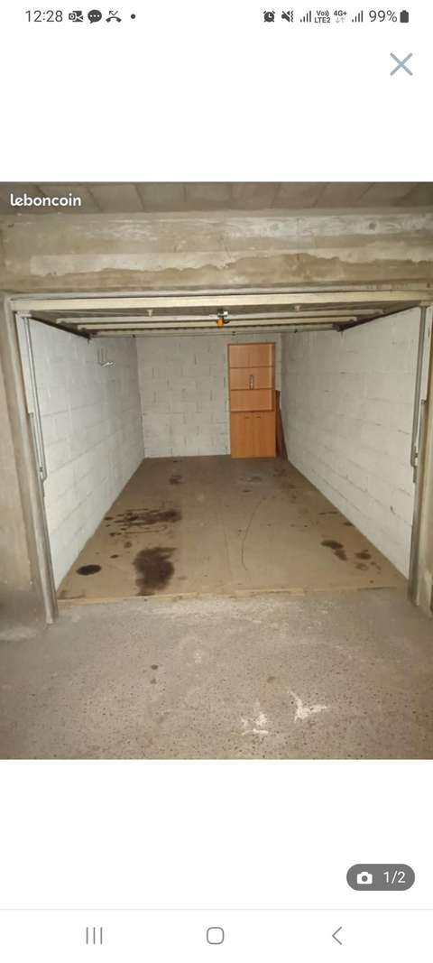 Box / garage Elancourt 13m²