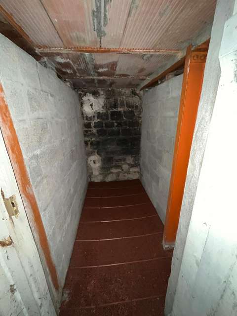 Location Cave 2.5m2
