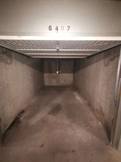 Garage/Box sécurisé à louer à Orléans