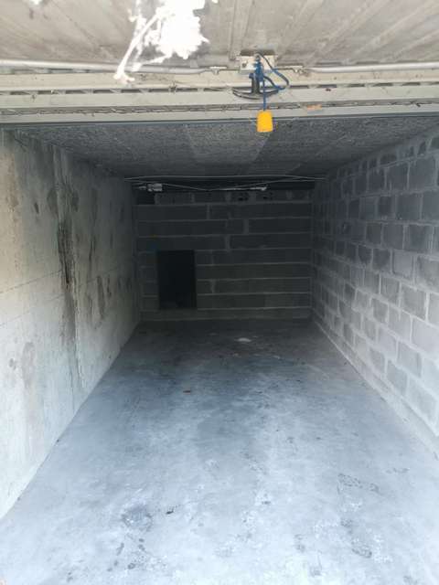 Garage/box fermé à Orléans