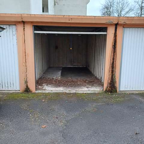 Garage Box 13m² - Châlette-sur-Loing