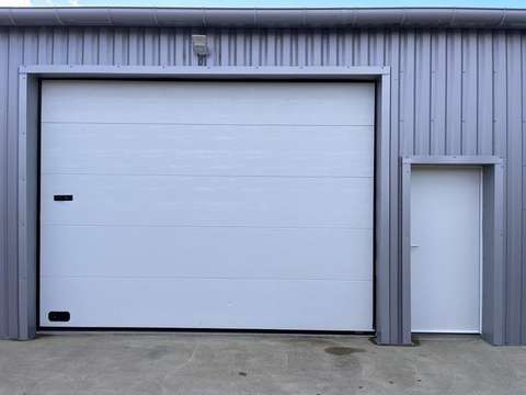 Espace privé • Box de stockage 13 m²